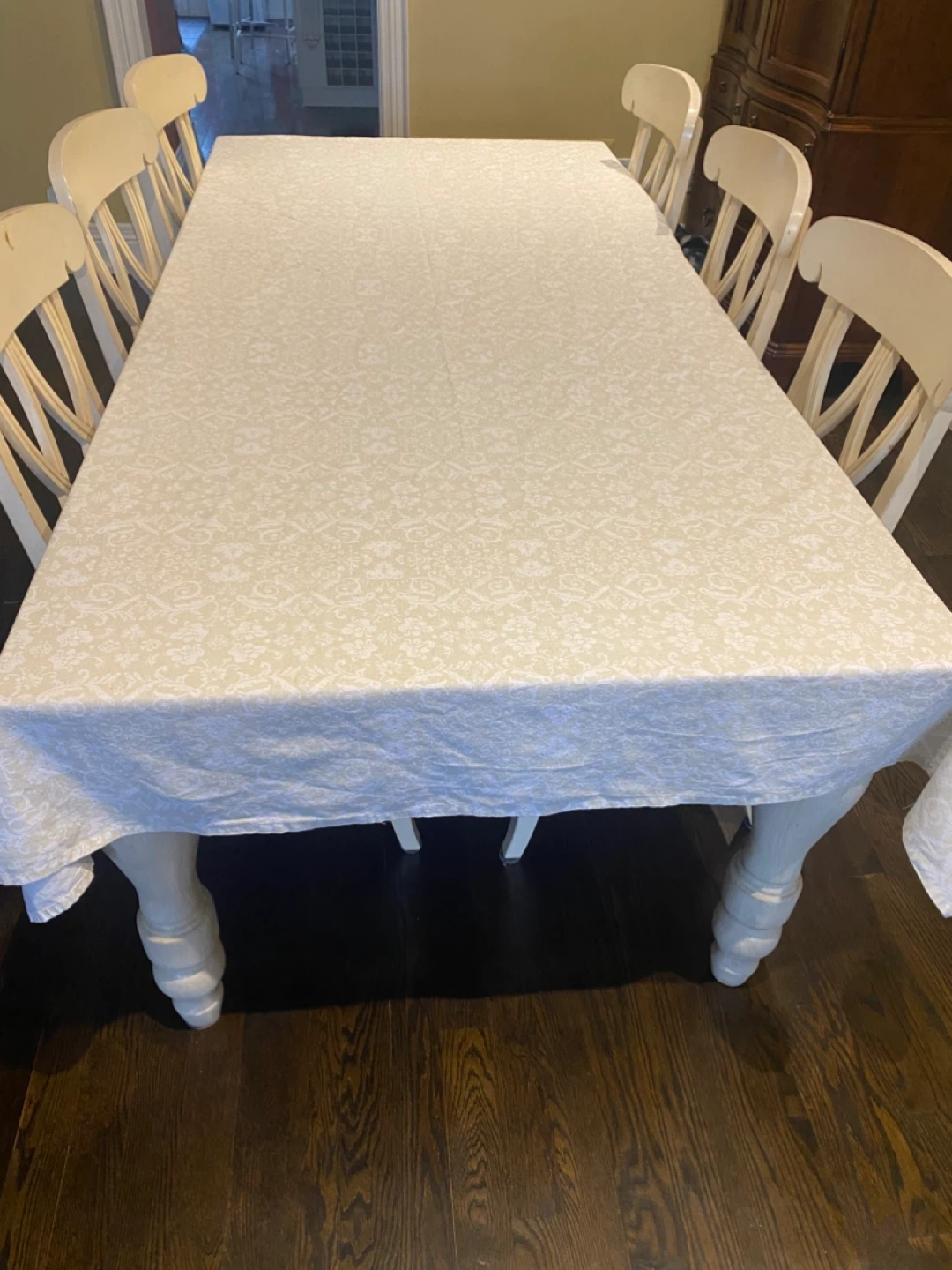 Ashuley Cream Floral Pattern cotton Tablecloth