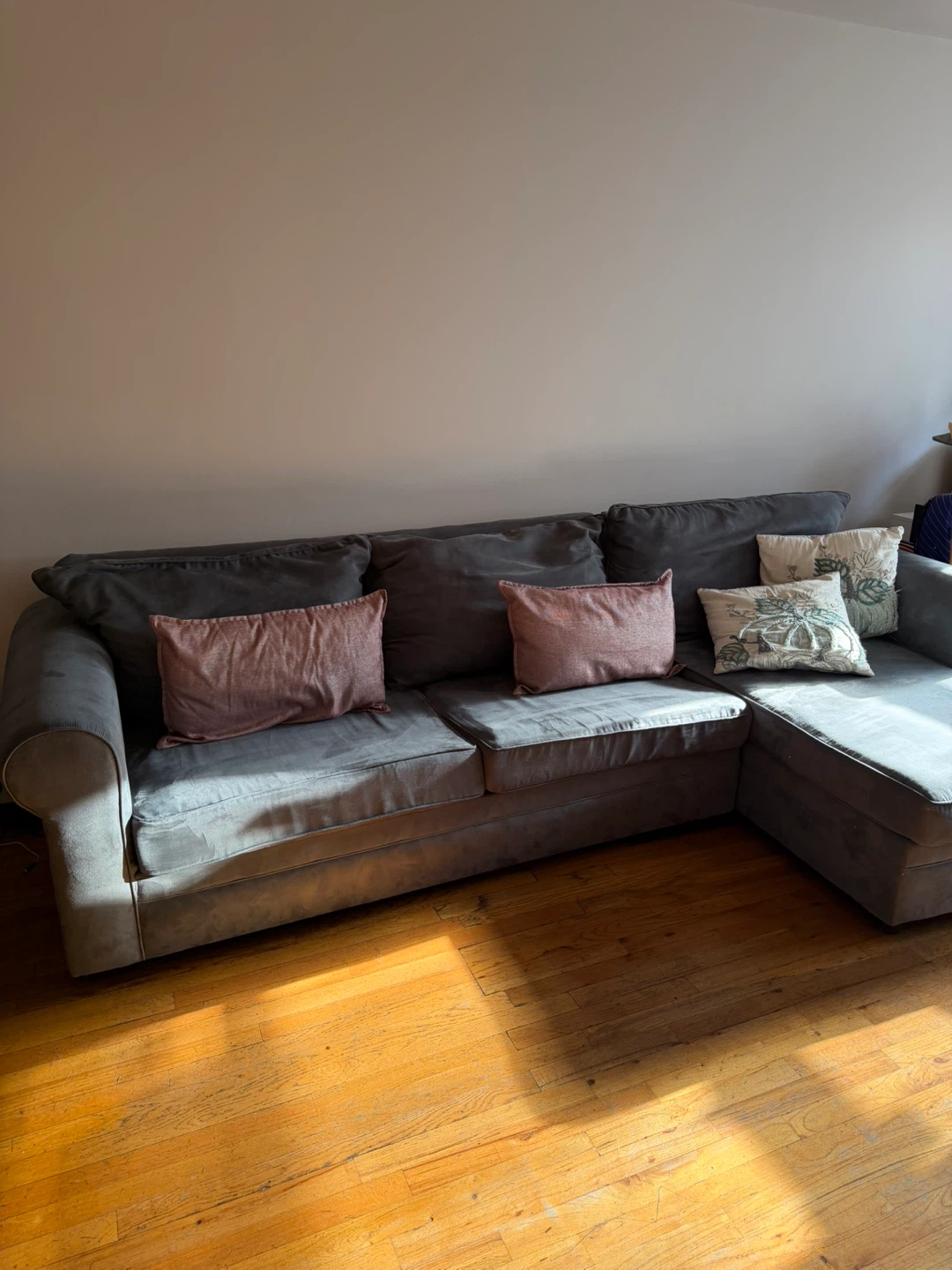 L-Shape Sofa Bed with Queen Mattress - photo 3