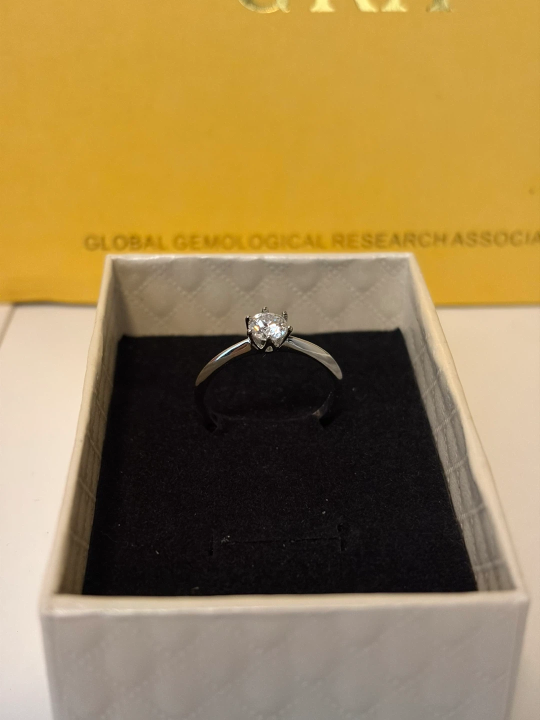 Moissanite Engagement Ring - photo 3