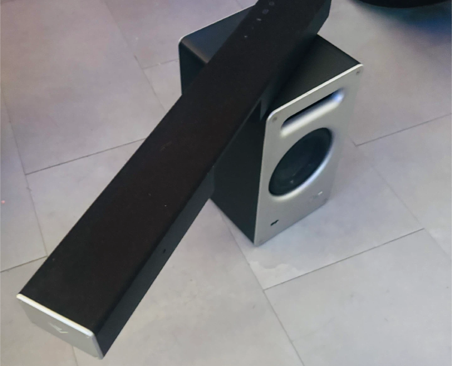 Bose Solo 5 TV Soundbar with Subwoofer - photo 2