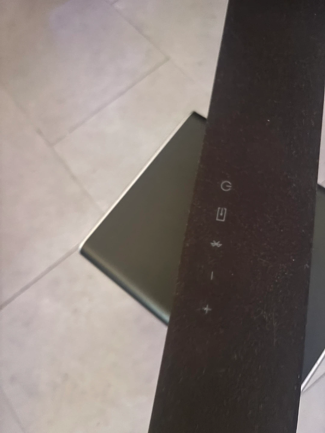 Bose Solo 5 TV Soundbar with Subwoofer - photo 5