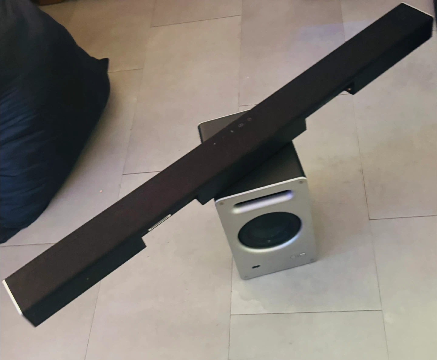 Bose Solo 5 TV Soundbar with Subwoofer