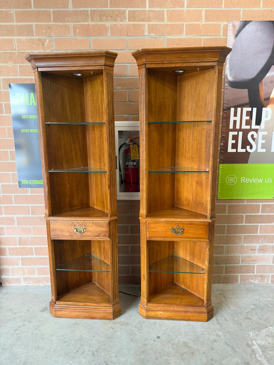 Two Wooden Corner Display Cabinets with Glass Shelves - photo 5