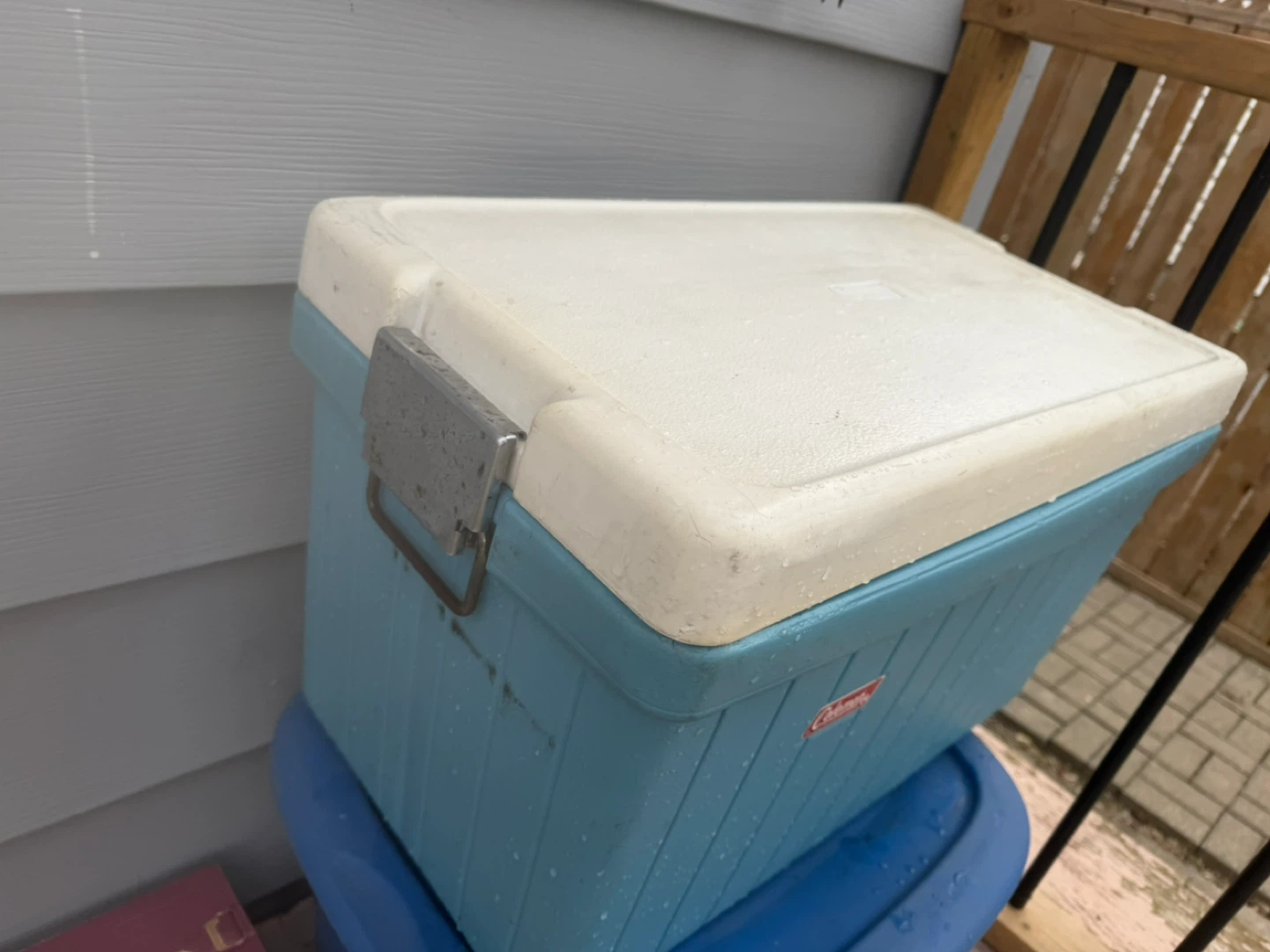 Coleman Blue Cooler - photo 3