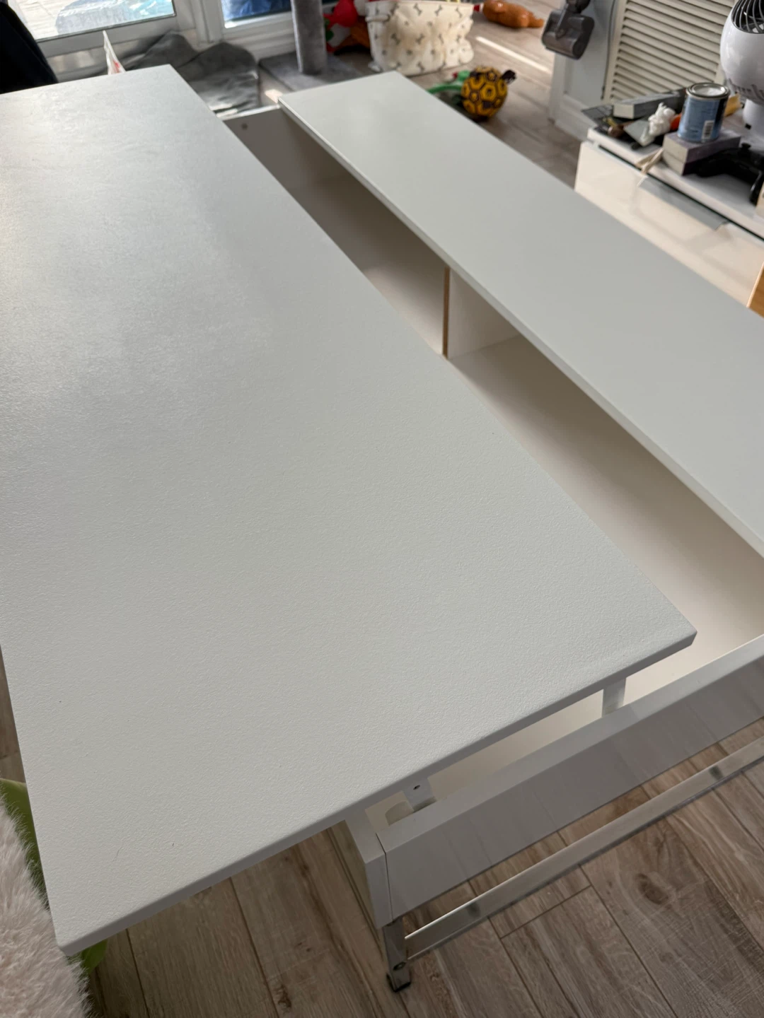 White Lift-Top Coffee Table - photo 4