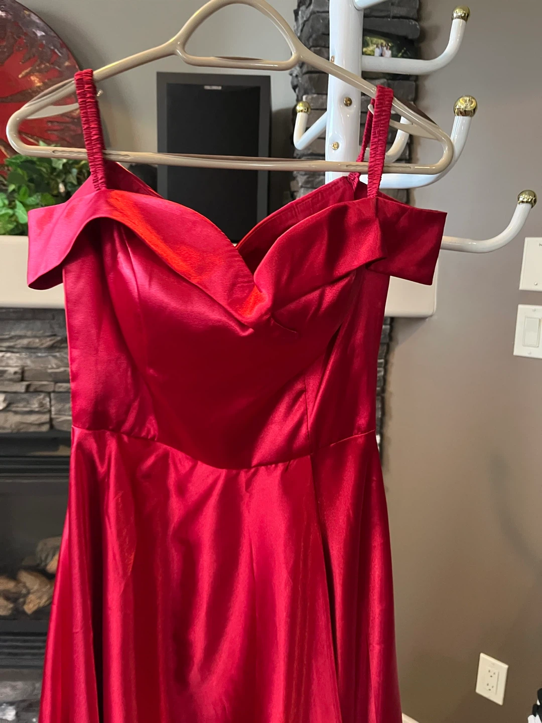 Red Off-the-Shoulder Ball Gown - photo 2