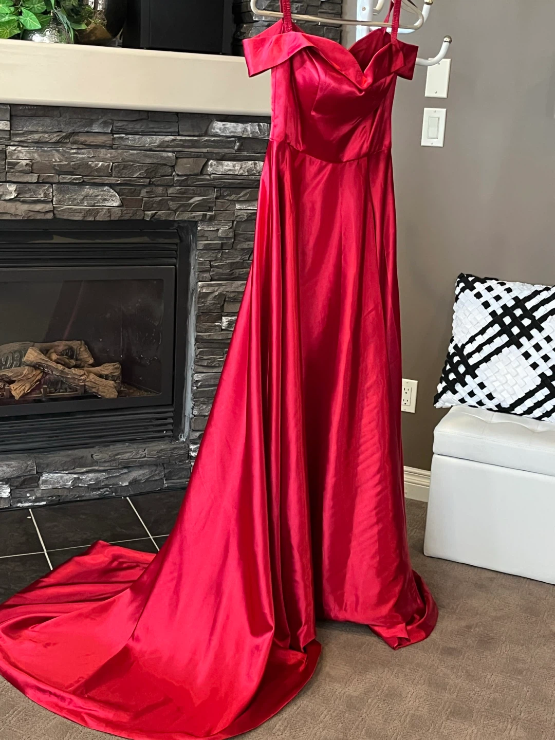 Red Off-the-Shoulder Ball Gown - photo 3