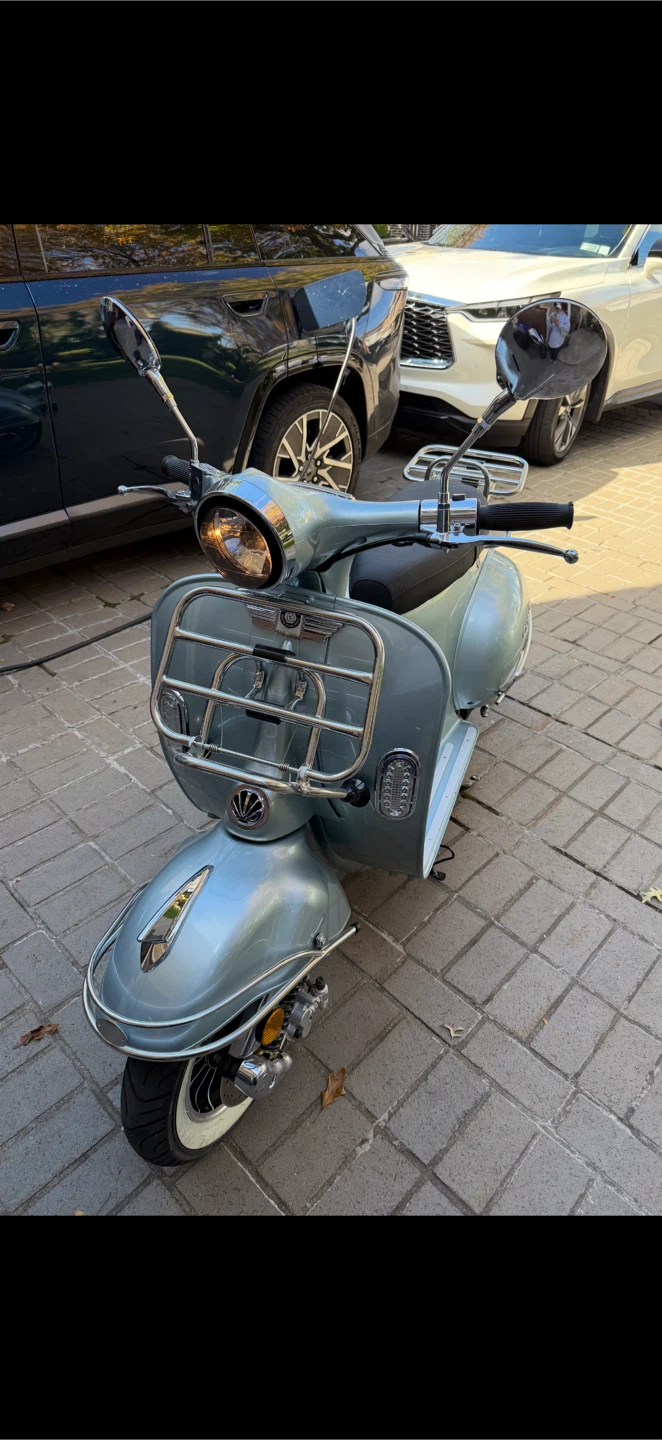 BMS Motorsports Chelsea 150cc Scooter - photo 3