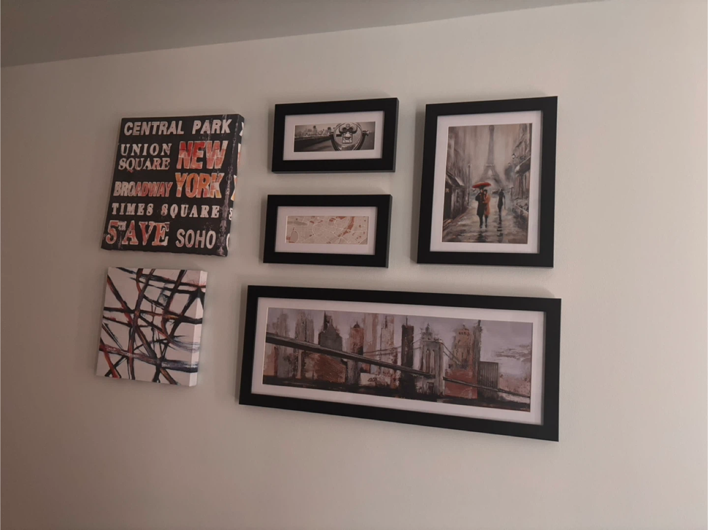 Set of 6 framed wall art pieces