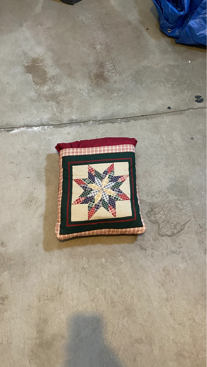 Quilted Throw Blanket  that turns into a Pillow - photo 3
