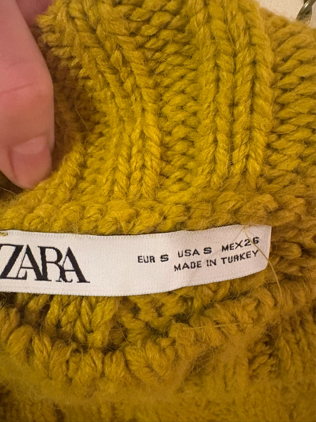 Zara Cable Knit Ruffle Sleeveless Sweater - photo 3
