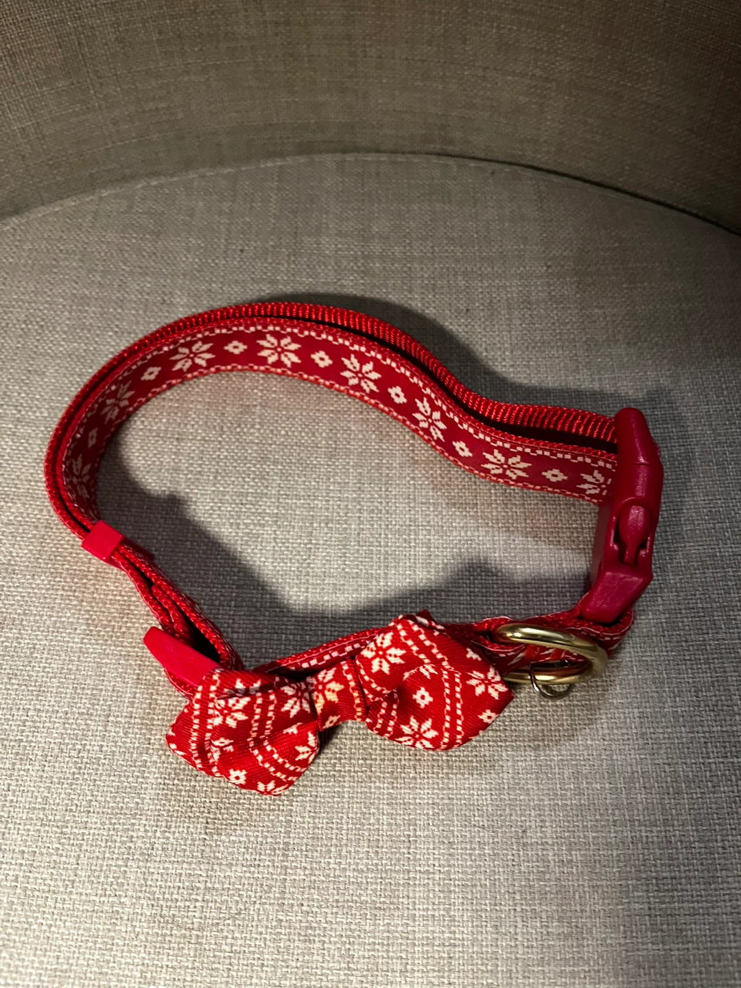 Red Snowflake Dog Collar with Bowtie - photo 3