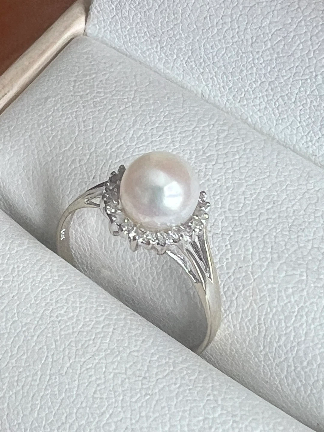 14 k Pearl and Diamond Ring - photo 3