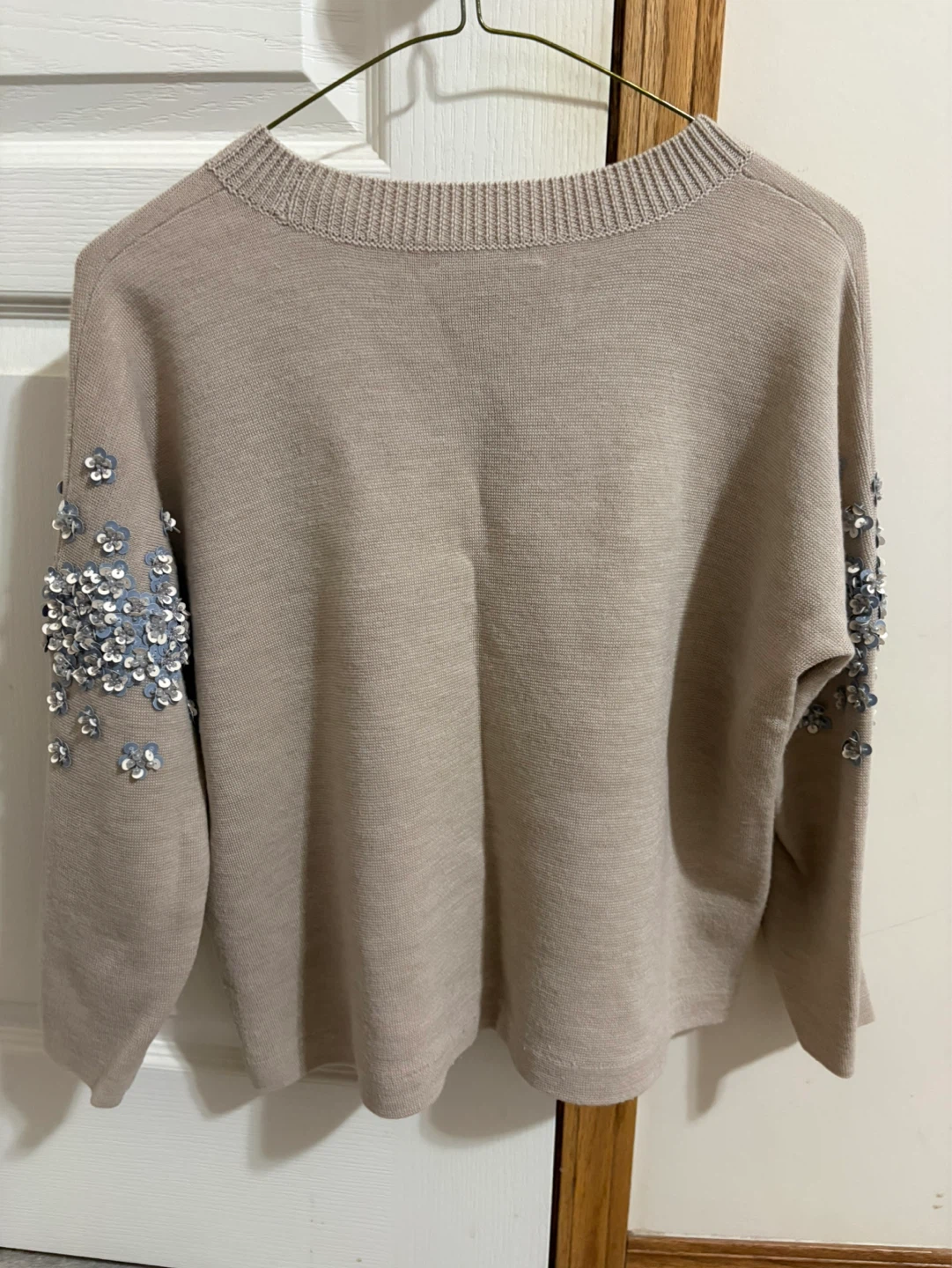 Beige Sweater with Flower Sequins - photo 2