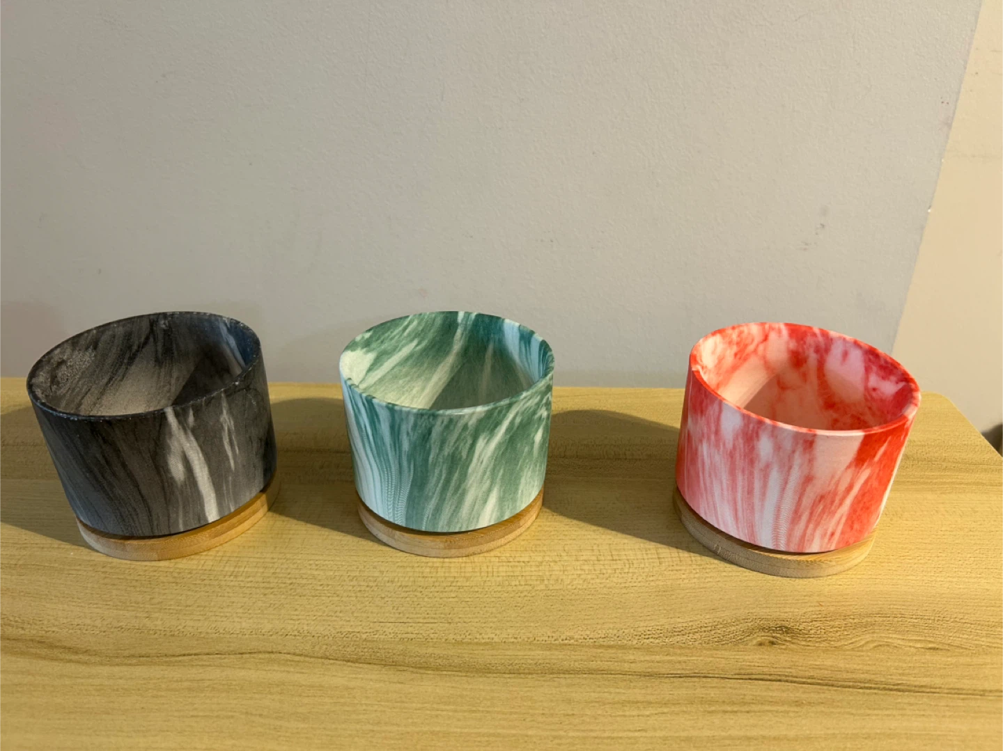Set of 3 Marbled Ceramic Plant Pots with Saucers