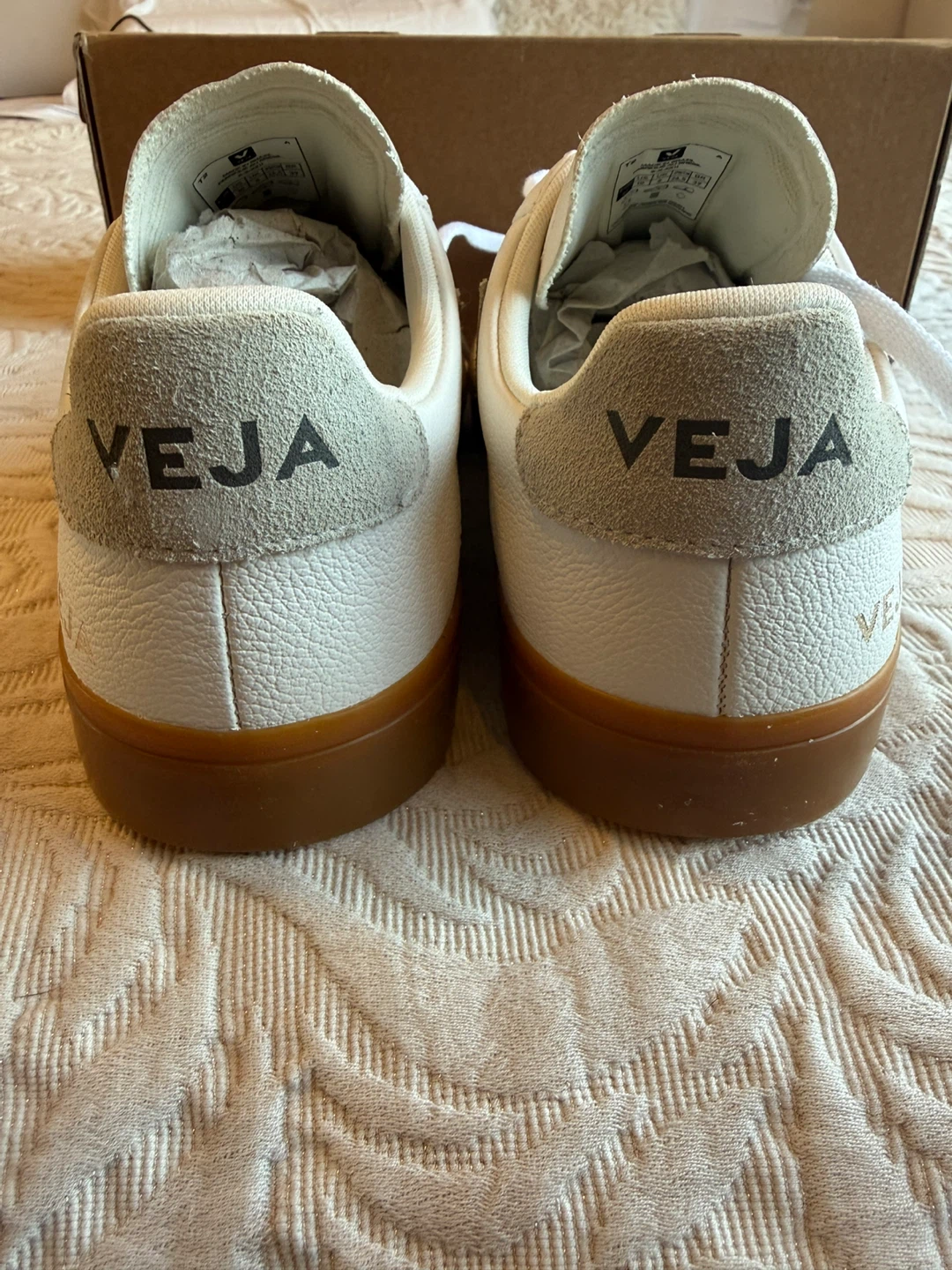 Veja White Sneakers Size US 10 - photo 2