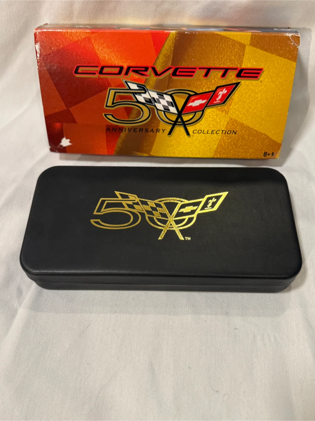 Corvette 50th Anniversary Limited Edition 1/64 - photo 2