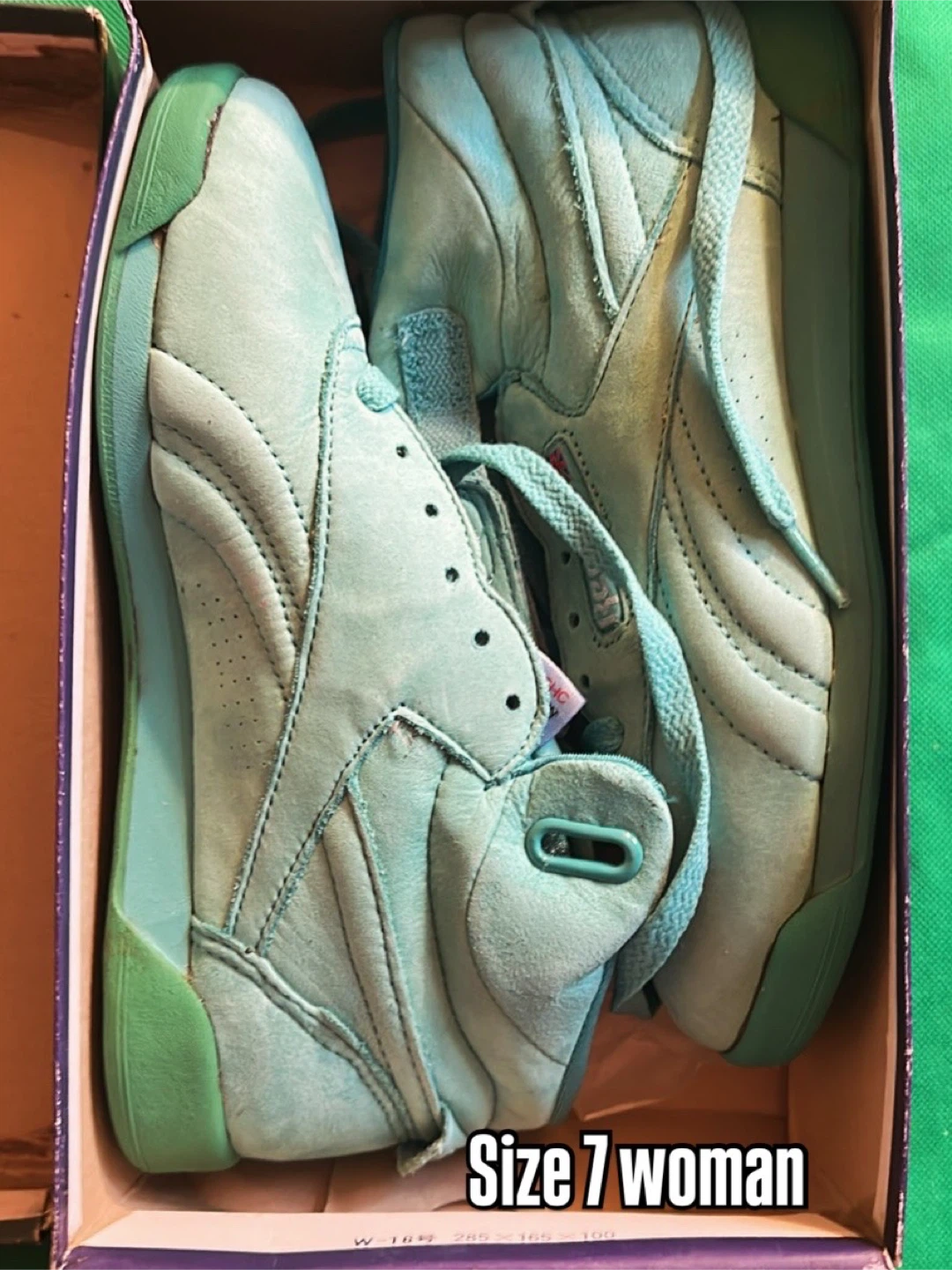 Vintage Reebok Women's Size 7 Sneakers - photo 2