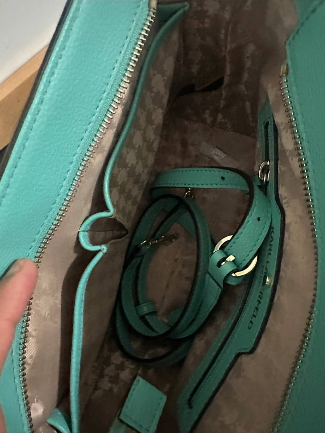 Karl Lagerfeld Teal Leather Tote Bag - photo 3