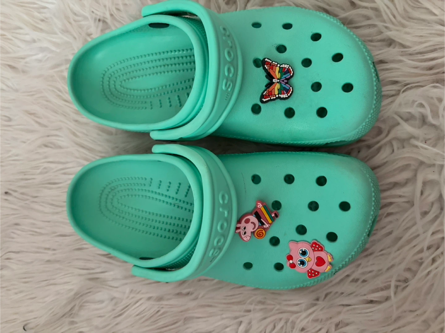 Crocs Kids Clogs Turquoise with Charms