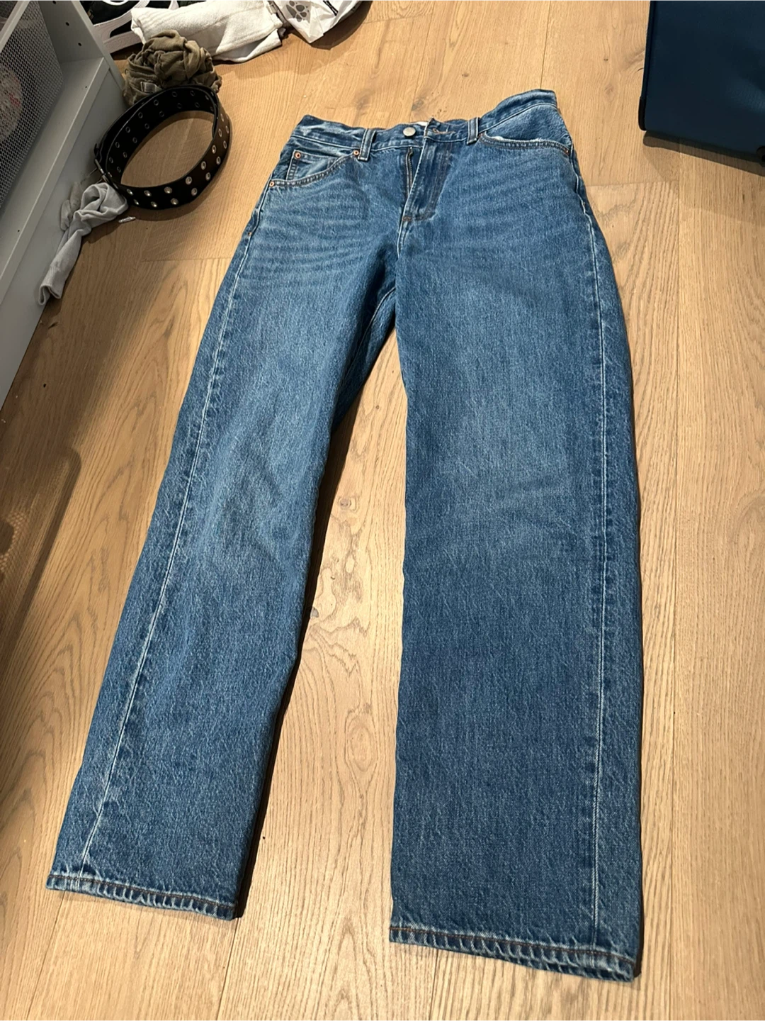 ARITZIA Denim Forum The 90’s Marlo Hi-Rise Baggy Jeans size W26
