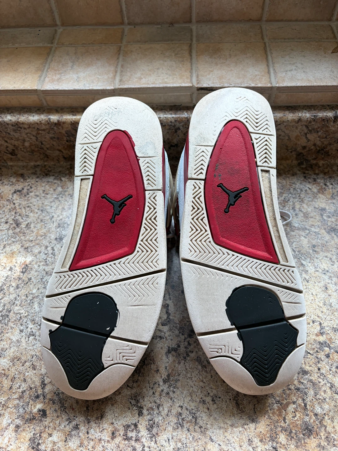 Air Jordan 4 Retro White Red - photo 5