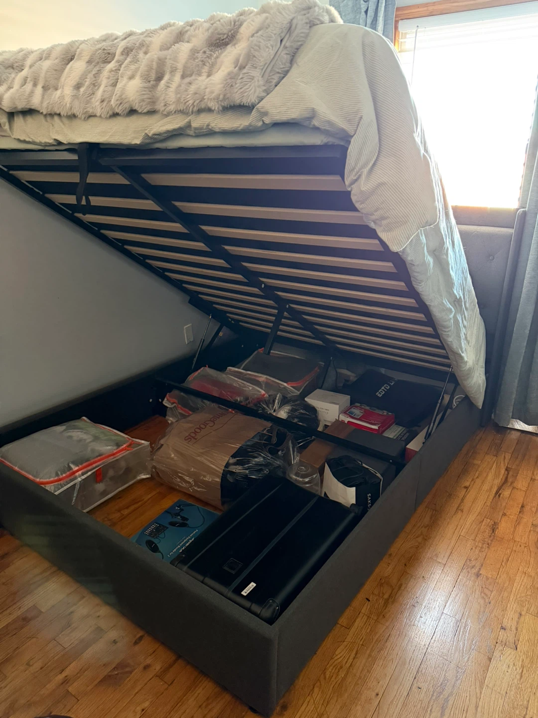 Queen Upholstered Storage Bed - photo 2