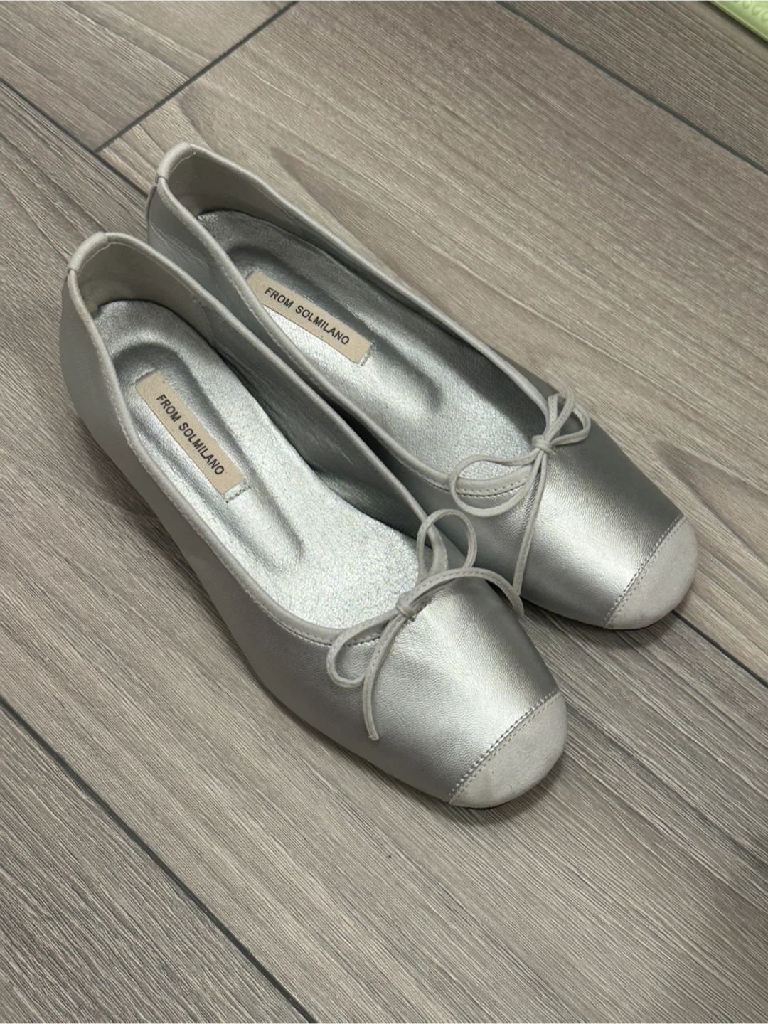 Silver flats