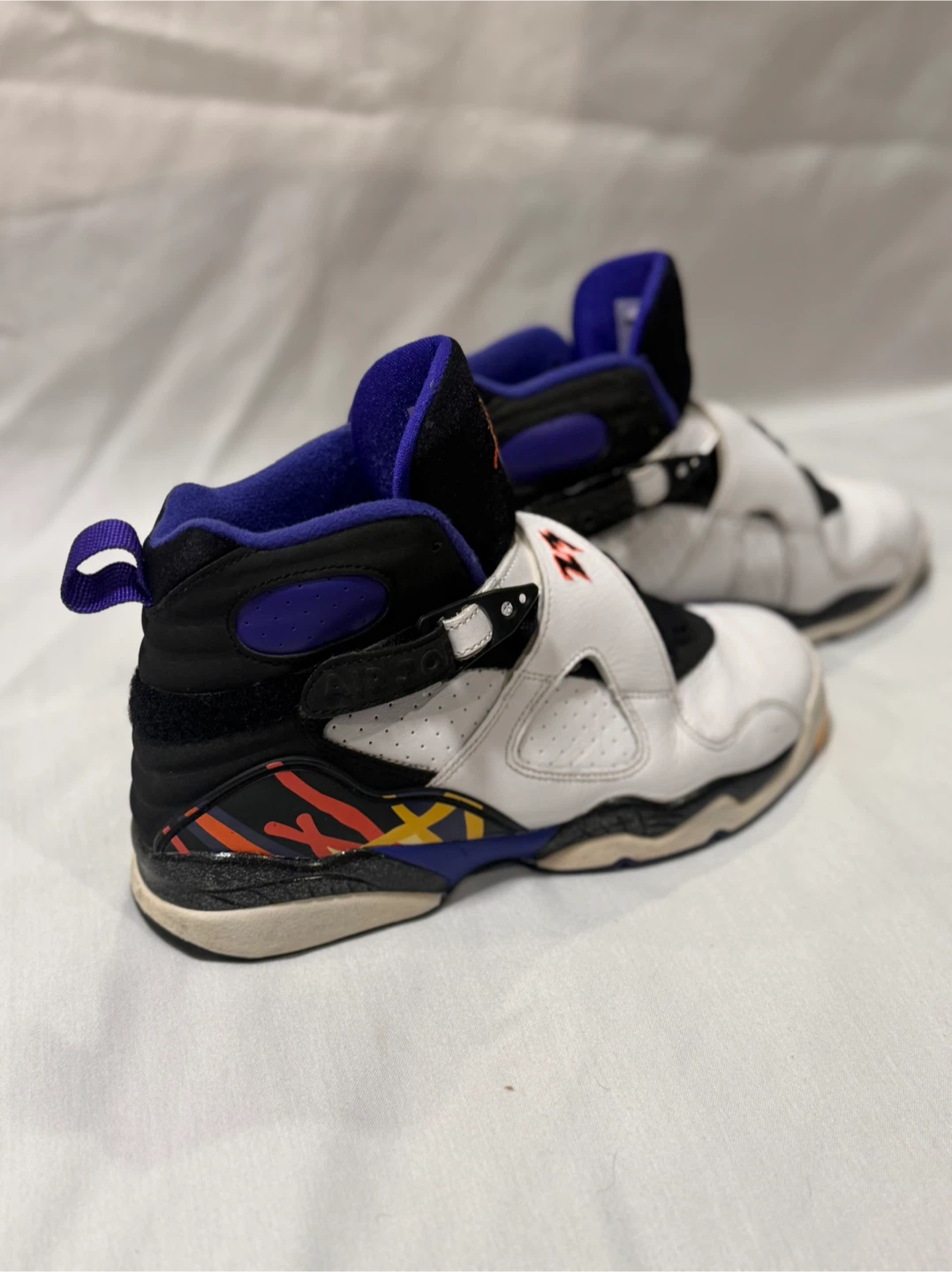 Air Jordan 8 Retro Basketball Shoes - photo 3