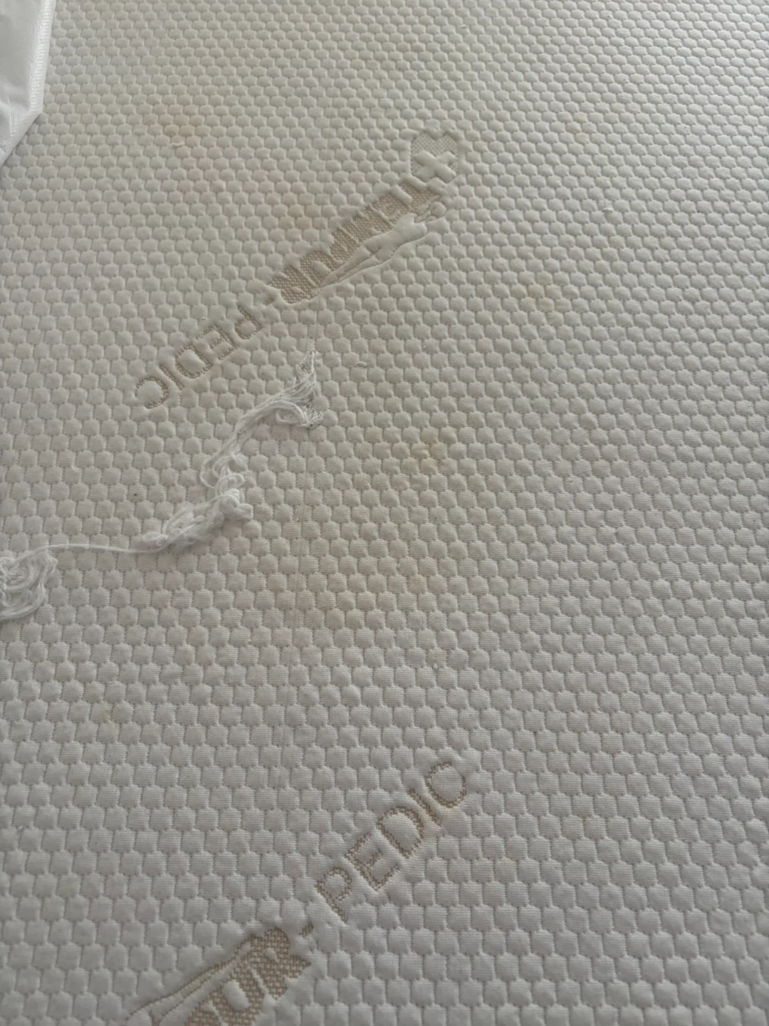 Queen Size Tempur-Pedic Mattress & Bed Frame - photo 4
