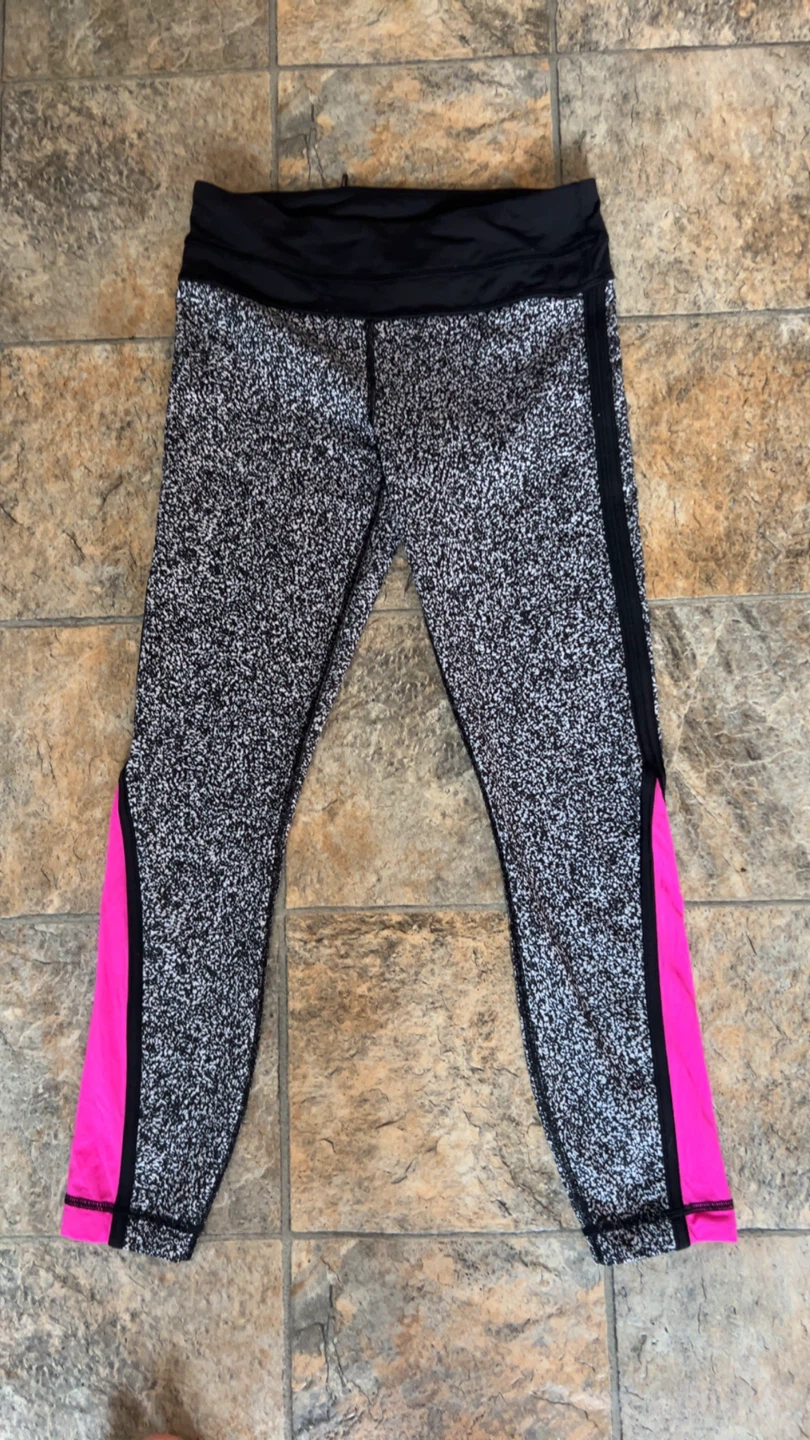 Lululemon tights - photo 3