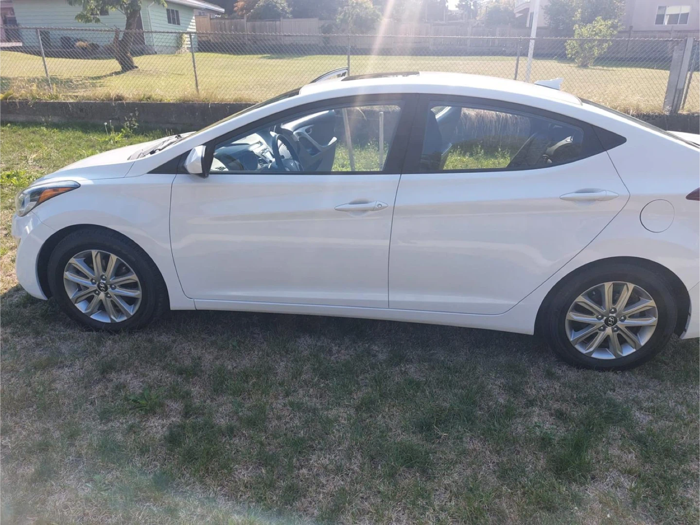 White Hyundai Elantra Sport Sedan - photo 4