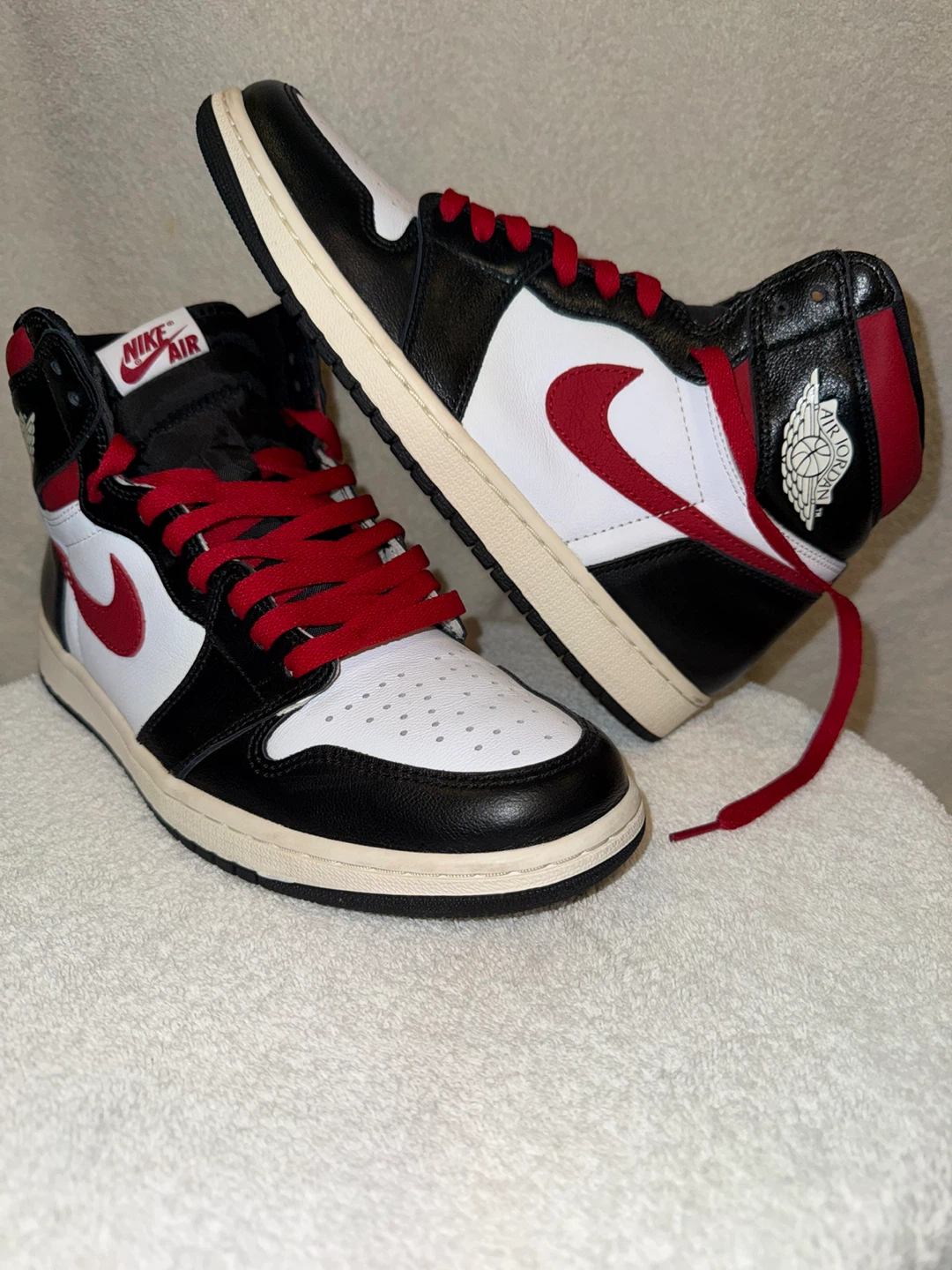 Nike Air Jordan 1 High OG "Black Toe" Men's Shoes - photo 4