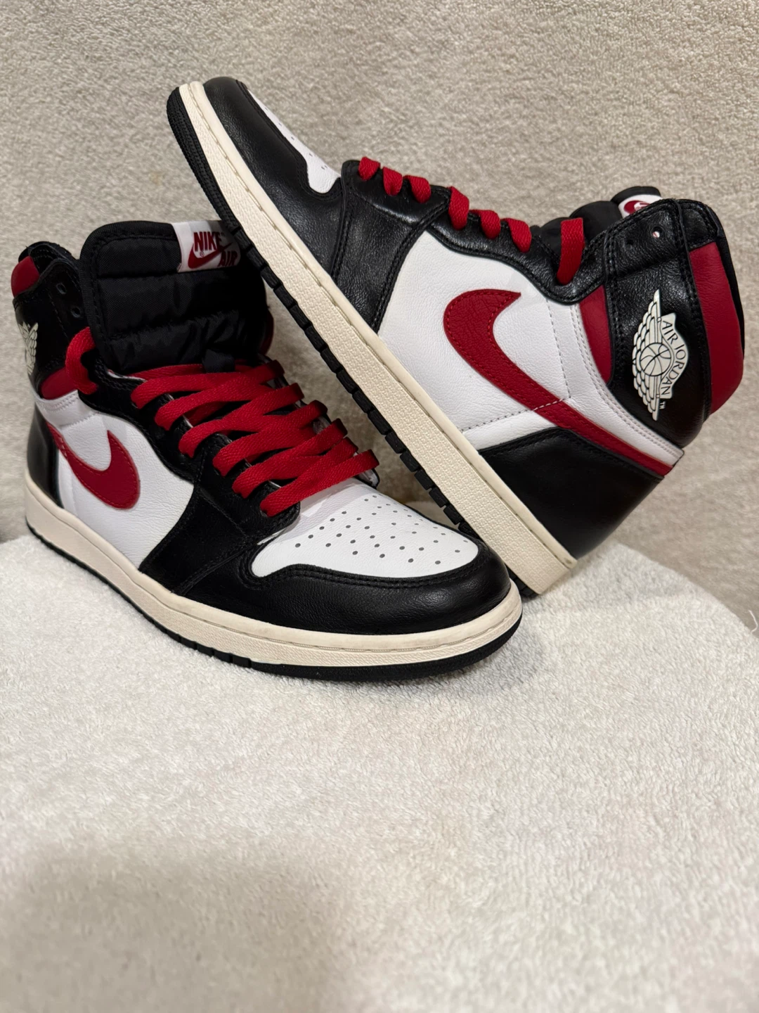 Nike Air Jordan 1 High OG "Black Toe" Men's Shoes - photo 2
