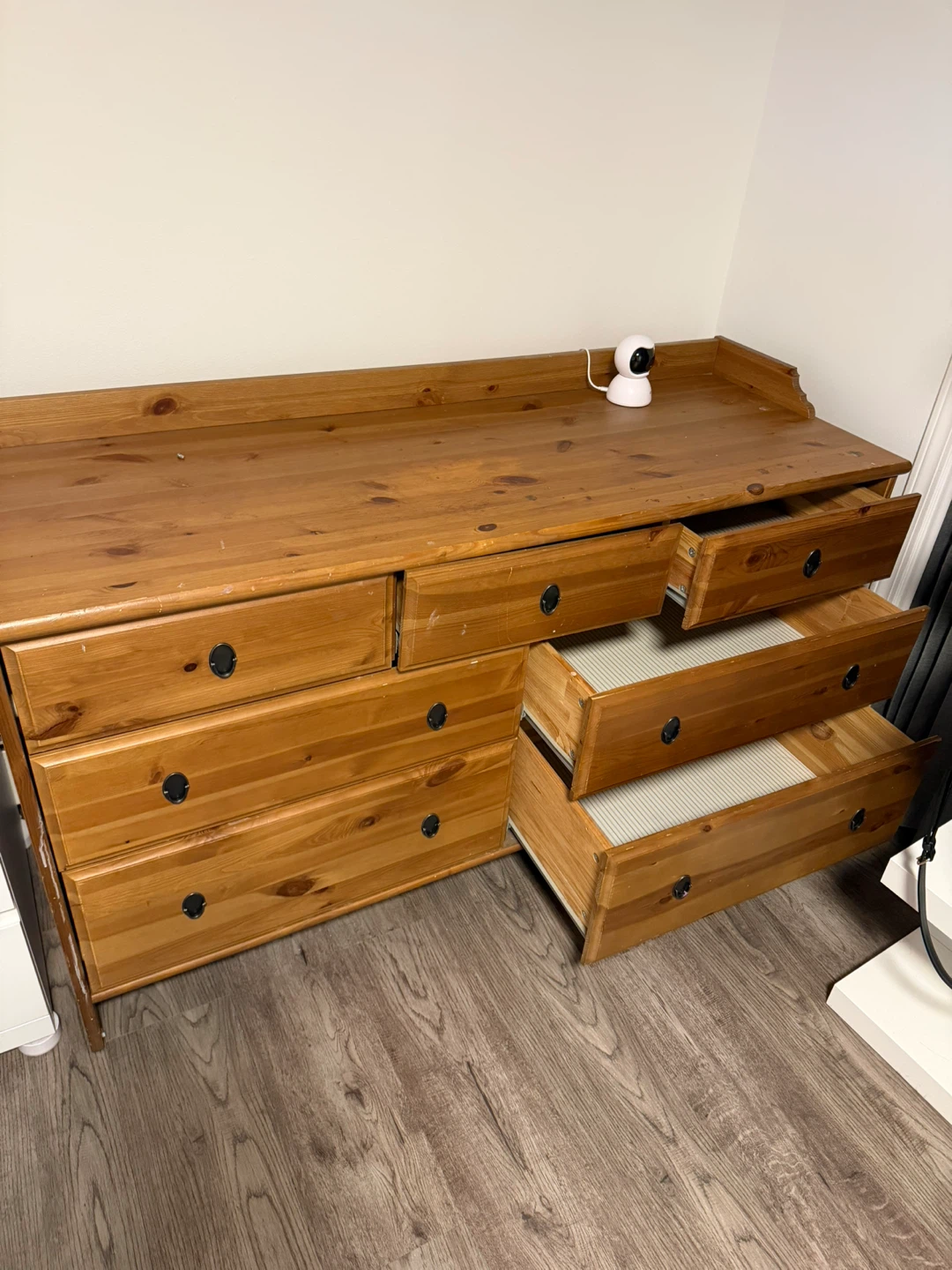 Wooden 7-Drawer Dresser - photo 4