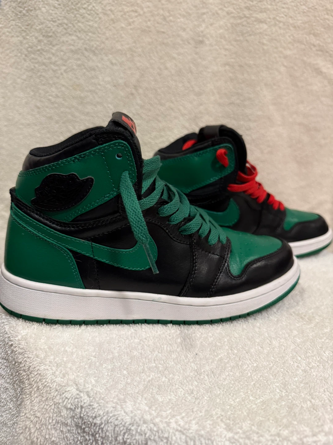 Air Jordan 1 High OG "Celtics" Sneakers - photo 3