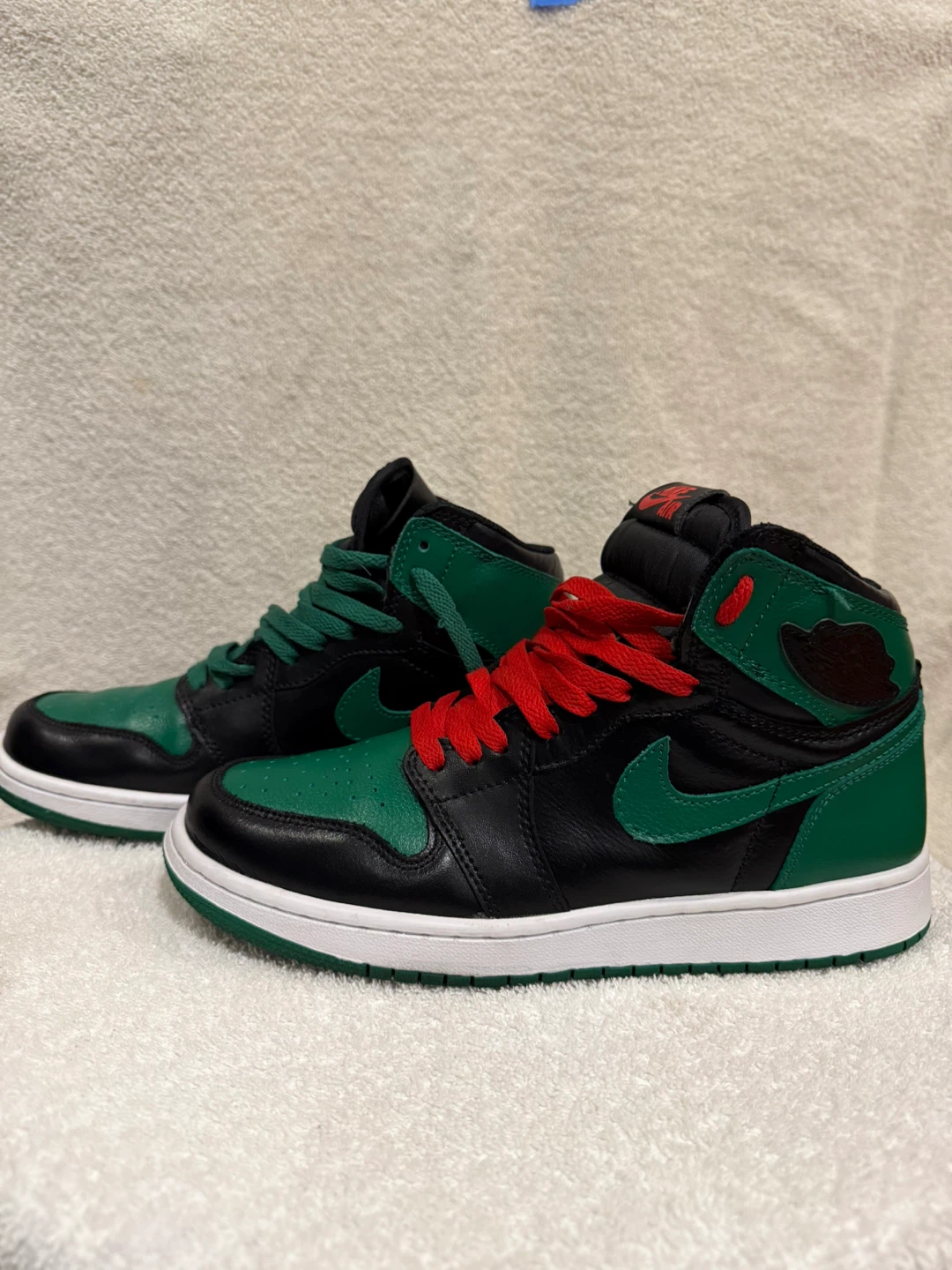 Air Jordan 1 High OG "Celtics" Sneakers - photo 2