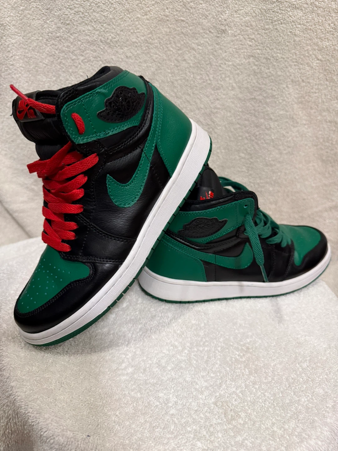 Air Jordan 1 High OG "Celtics" Sneakers - photo 5