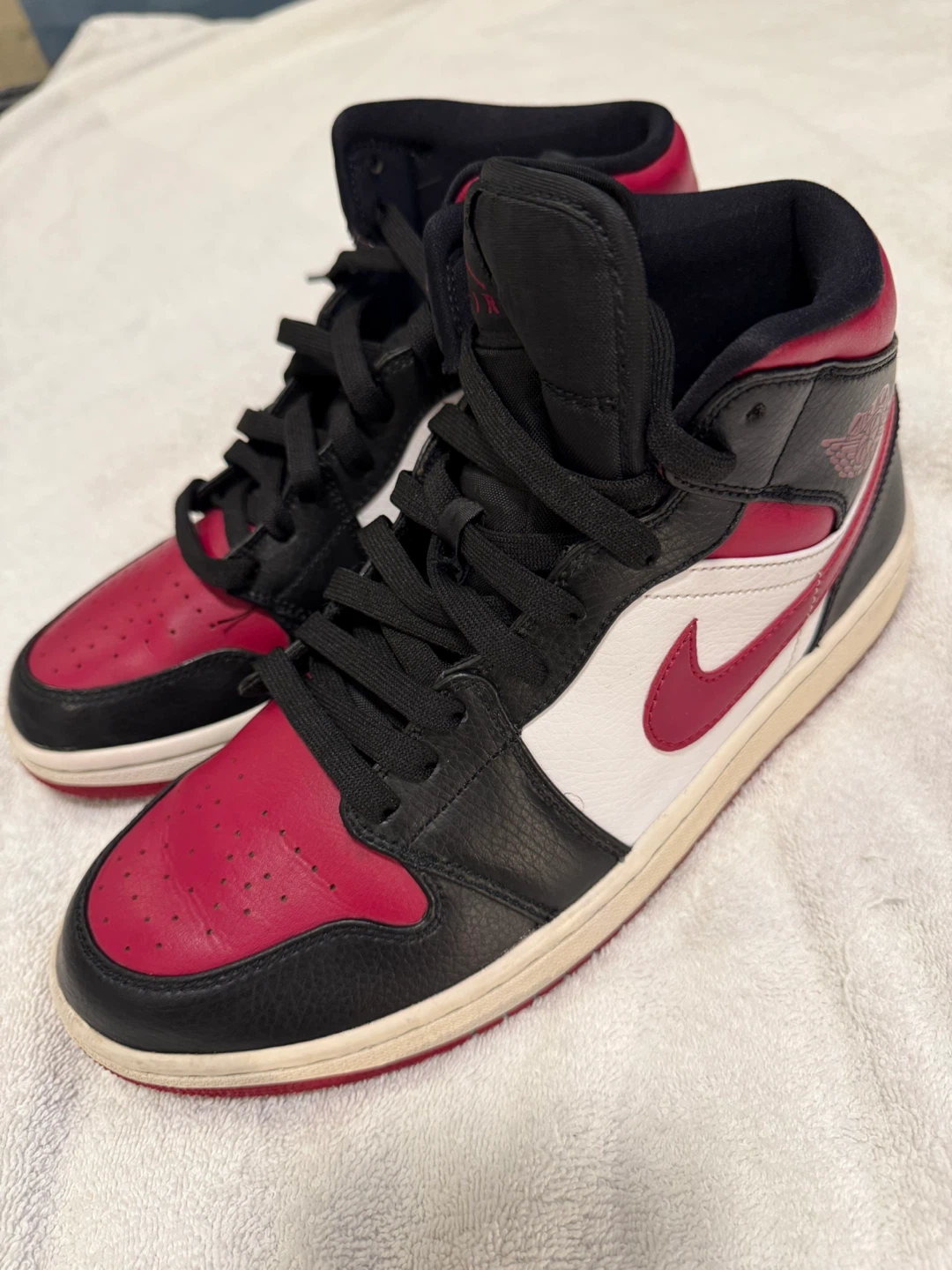 Nike Air Jordan 1 High OG "Chicago"