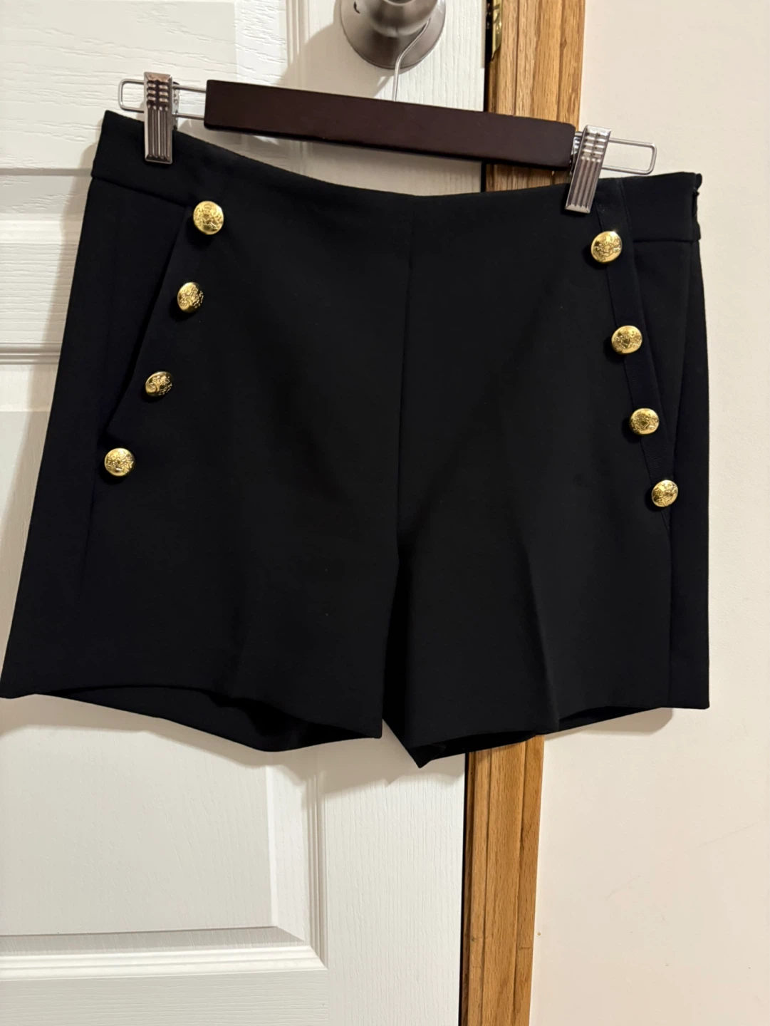 Banana Republic Black Shorts Size 4