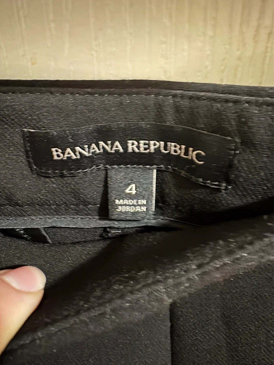 Banana Republic Black Shorts Size 4 - photo 3
