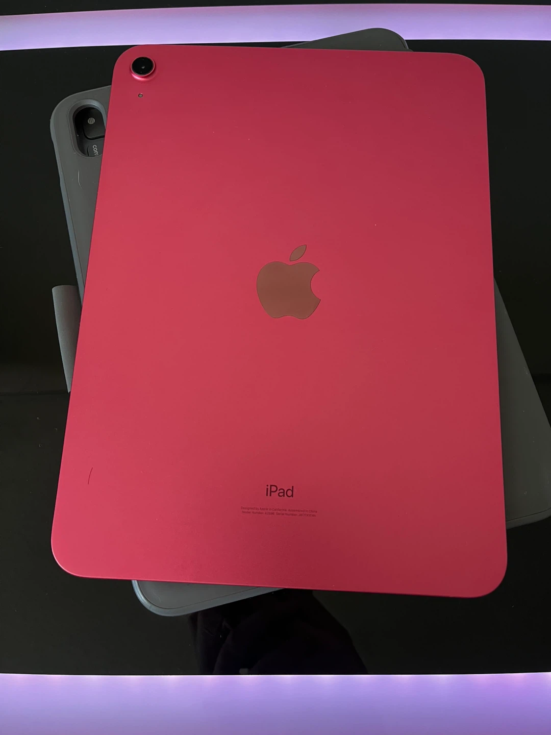 Apple iPad (10th gen) 64GB Red with Logitech Keyboard and Pencil - photo 4