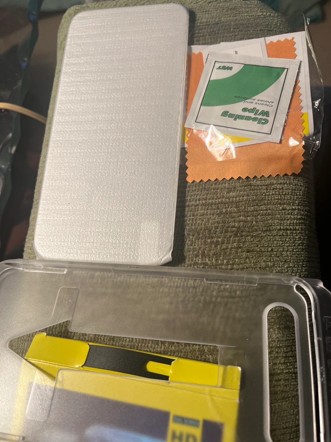 iPhone 14 Pro Max Tempered Glass Screen Protector - photo 4