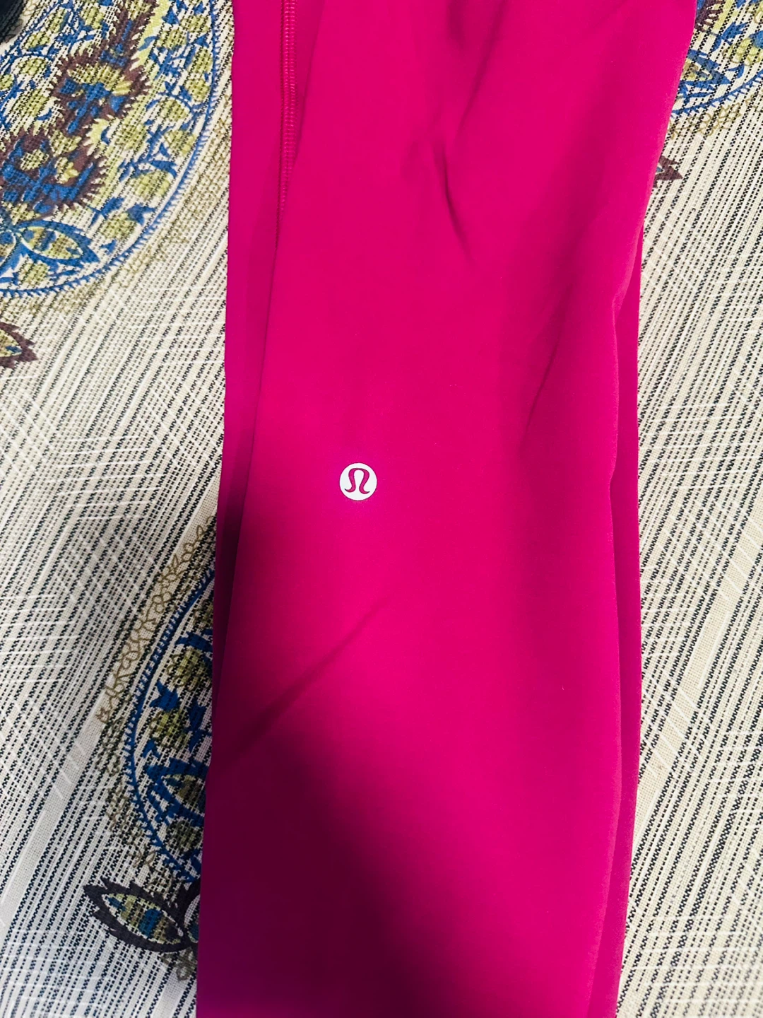 Lululemon Hot Pink Leggings Size 6 - photo 2