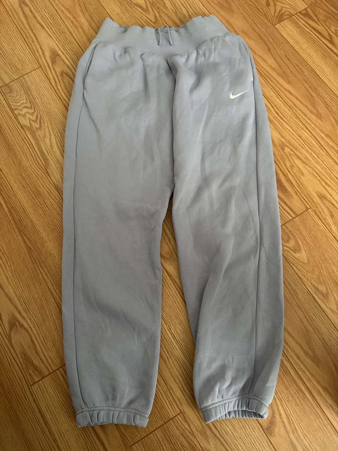 Size S Nike Cuffed Sweatpants - photo 2