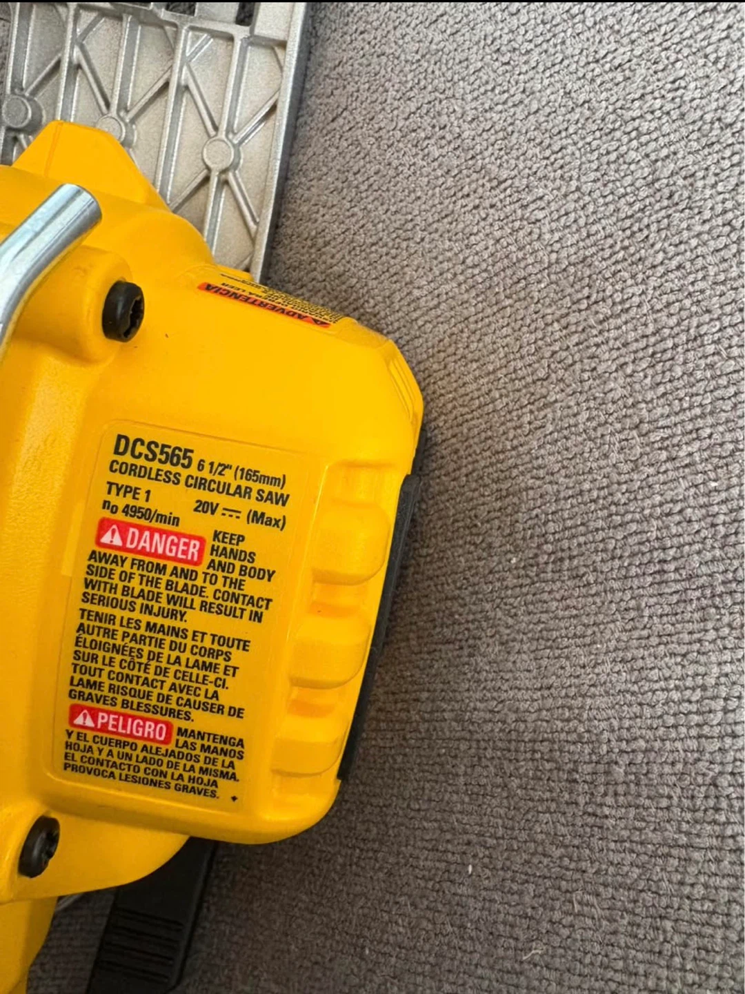DEWALT DCS565 6 1/2" Cordless Circular Saw - photo 2