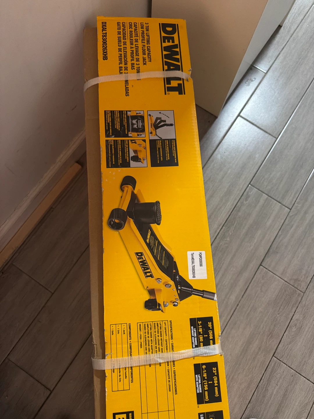 DeWalt 3 Ton Low Profile Floor Jack