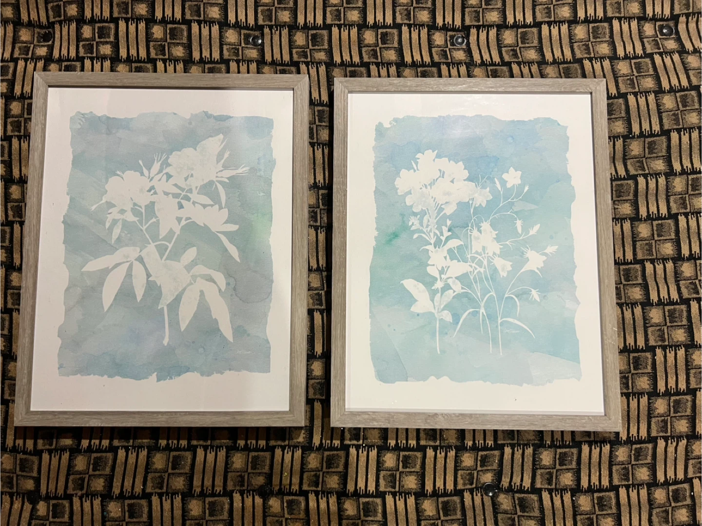 Set of 2 Framed Floral Prints