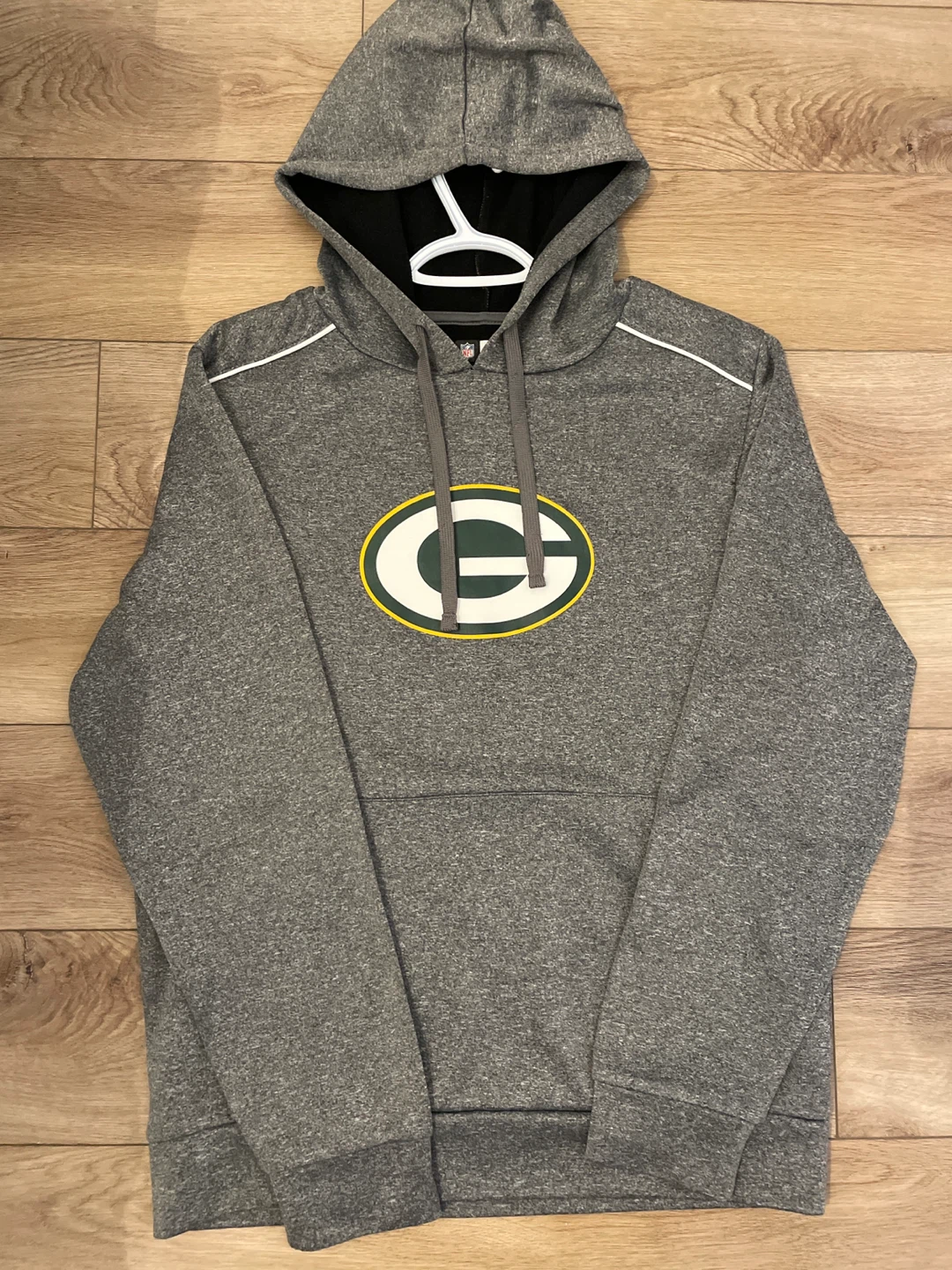 Green Bay Packers NFL Team Apparel Hoodie - Men's Medium