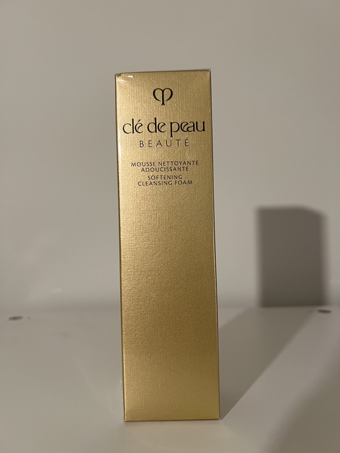 Clé de Peau Beauté Softening Cleansing Foam 140g JP version